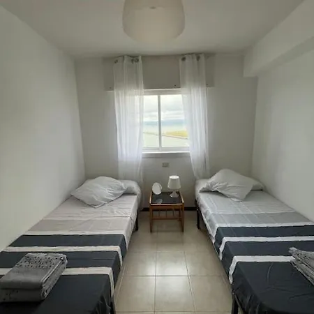 Piso Primera Linea De Playa Y Vistas Al Mar En * Cariño