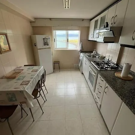 Piso Primera Linea De Playa Y Vistas Al Mar En Daire