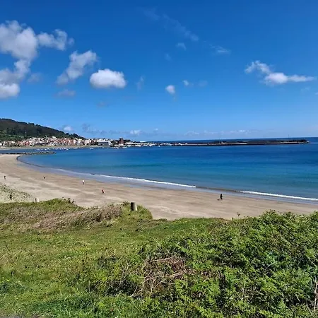Piso Primera Linea De Playa Y Vistas Al Mar En *
