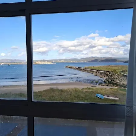 Piso Primera Linea De Playa Y Vistas Al Mar En Apartament Cariño